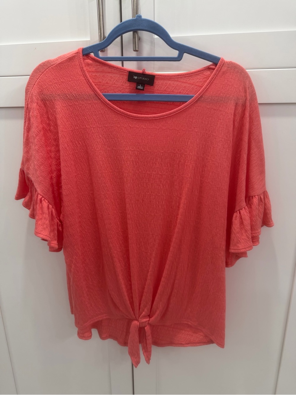 AB Studio Coral Tie-Front Ruffle Sleeve Top L